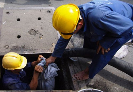 Dịch Vụ Nạo Vét Hố Ga - Vì Sao Cần Thiết?